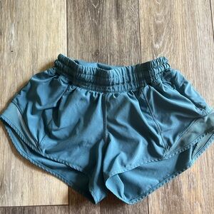 Lululemon shorts 2